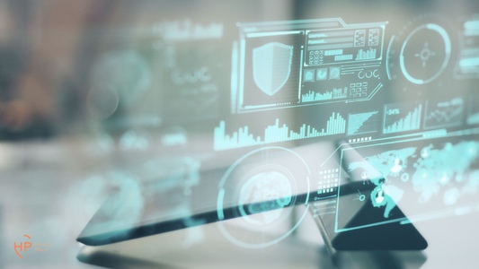 Информационное табло вызывает спонтанные впечатления у гостей